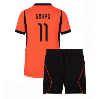 Billige Fotballdrakt Nederland Cody Gakpo #11 Replika Hjemmedraktsett Barn VM 2026 Kortermet (med bukser)